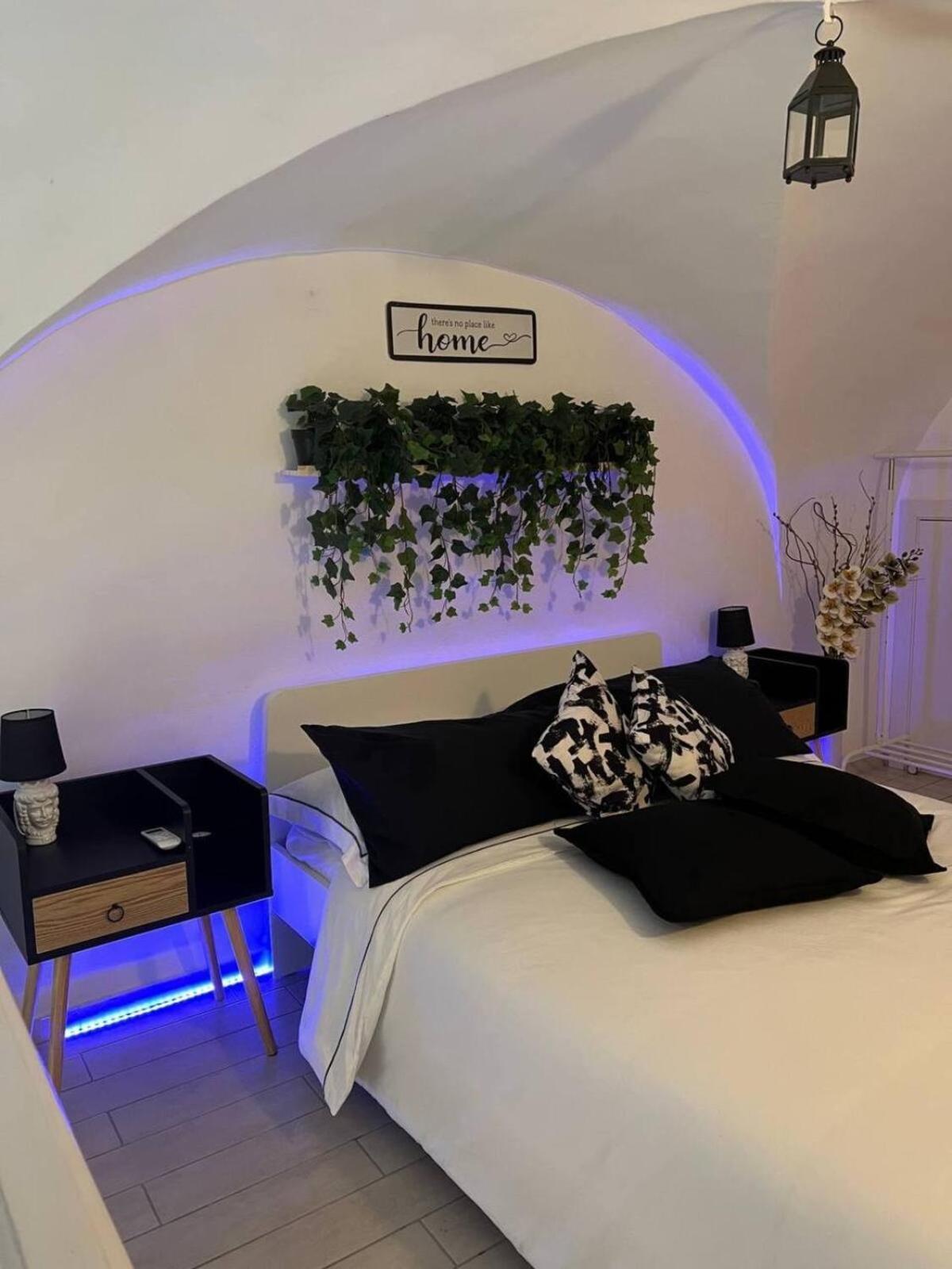 Borgo Santa Caterina - Fiera "Ventotto Holiday Home" Κατάνια Εξωτερικό φωτογραφία